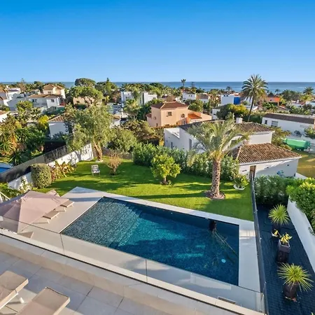 4br Sea-view Retreat W Rooftop Jacuzzi- Gym - Pool * Marbella